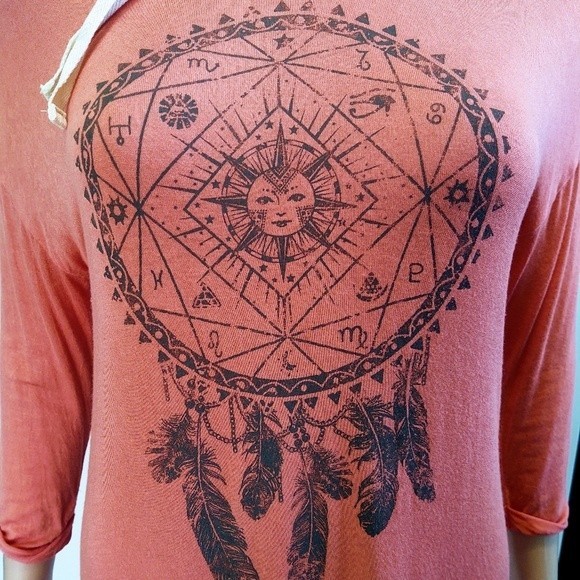 EUC SPOILED Long Sleeve Hooded Top Dreamcatcher Pattern Orange/Coral Small - Picture 4 of 9